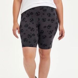 NWT Torrid Disney Nightmare Before Christmas Plus Size Biker Shorts Size 6